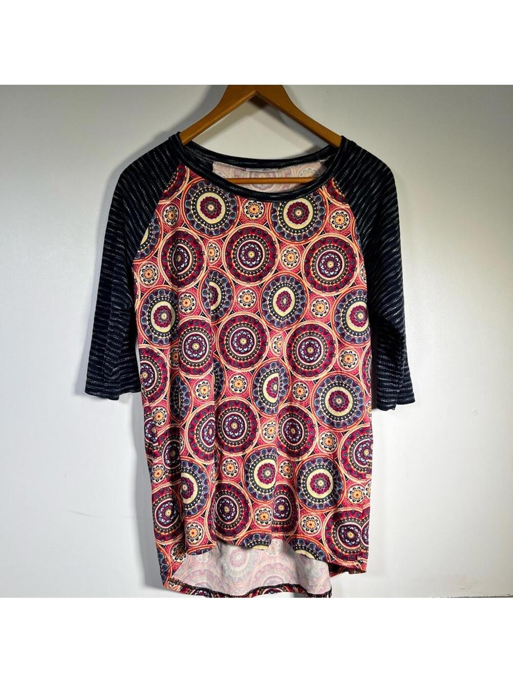 Honey and Lace Pink Graphic Raglan Tee